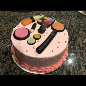 Meet your Posher, Ana